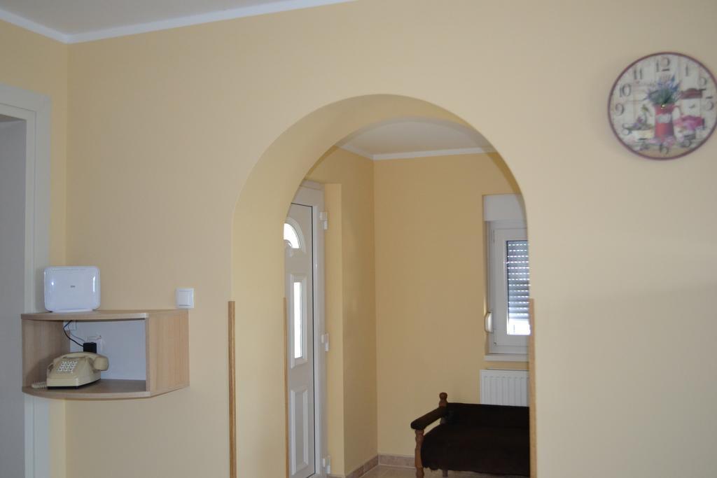 Apartman Anka Ratkovica Экстерьер фото